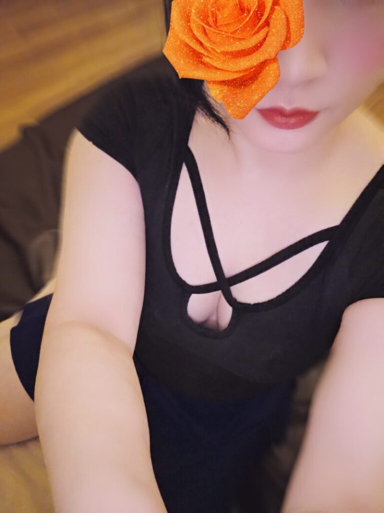 出勤してまーす✨