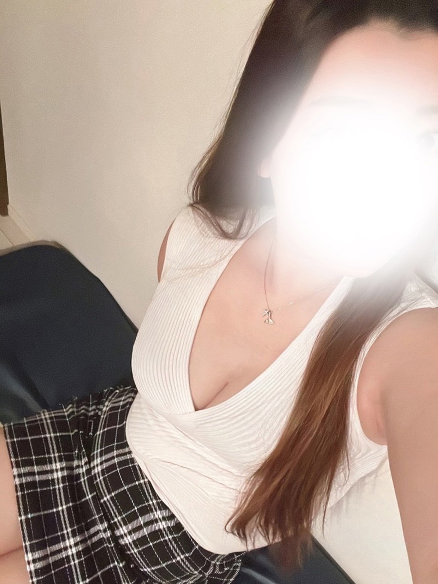 46005 20260304092740 900 1200 0